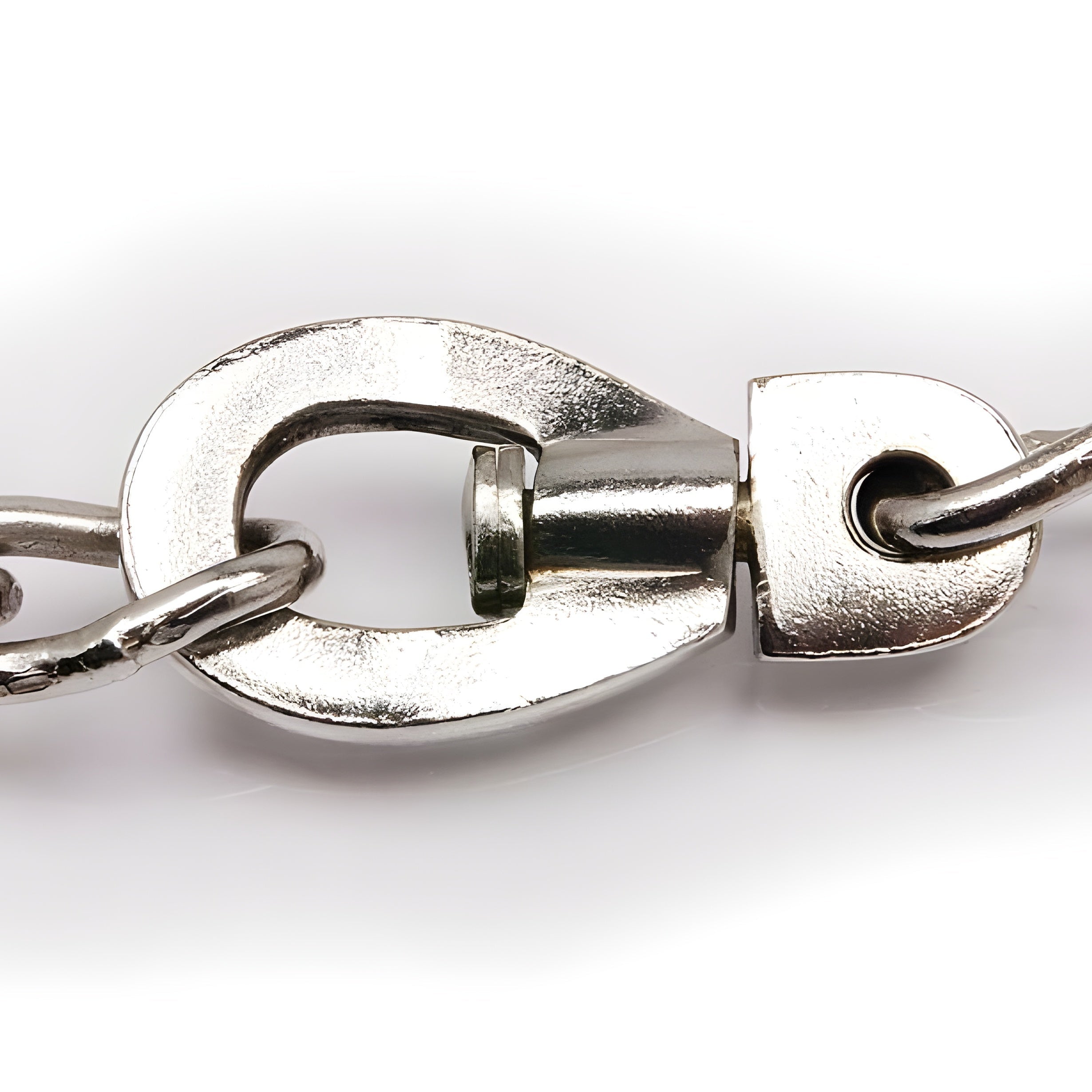 Heavy Legcuffs - snap lock, with chain