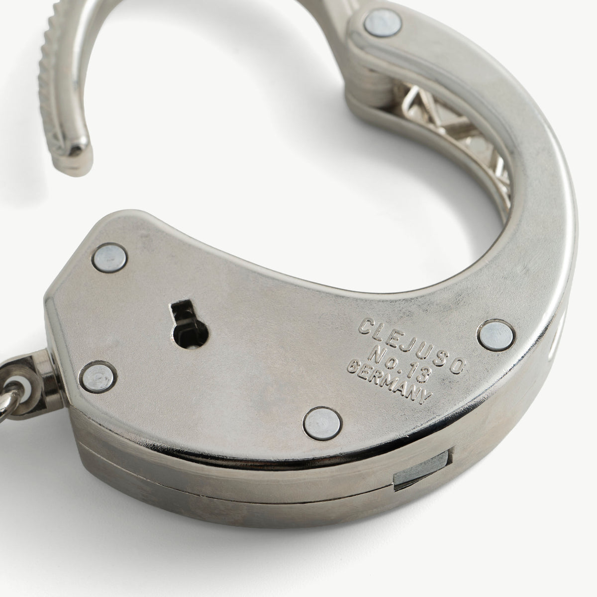 Clejuso No. 13 handcuffs - heavy, with chain