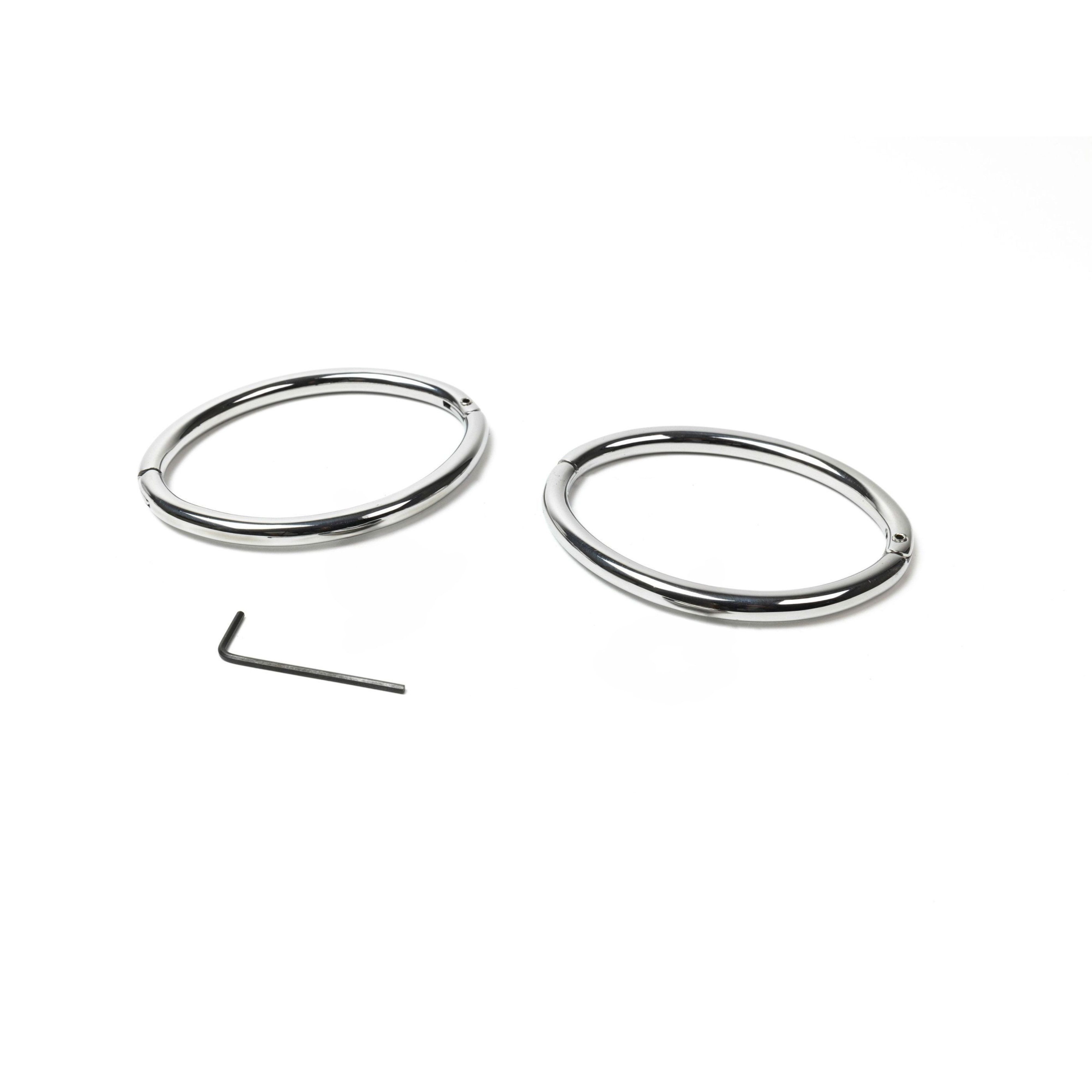 deSade® Wrist Bracelet - hidden hex lock (8mm thick, silver)