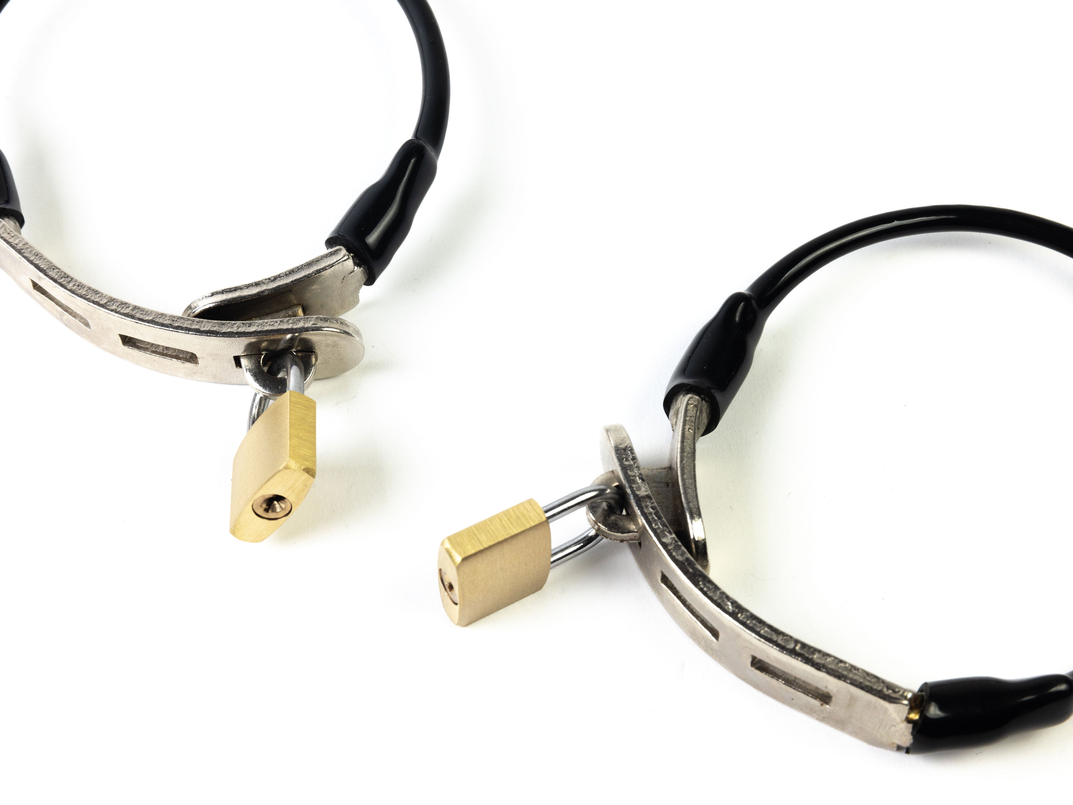 Cable legcuffs - adjustable, coated steel (black)