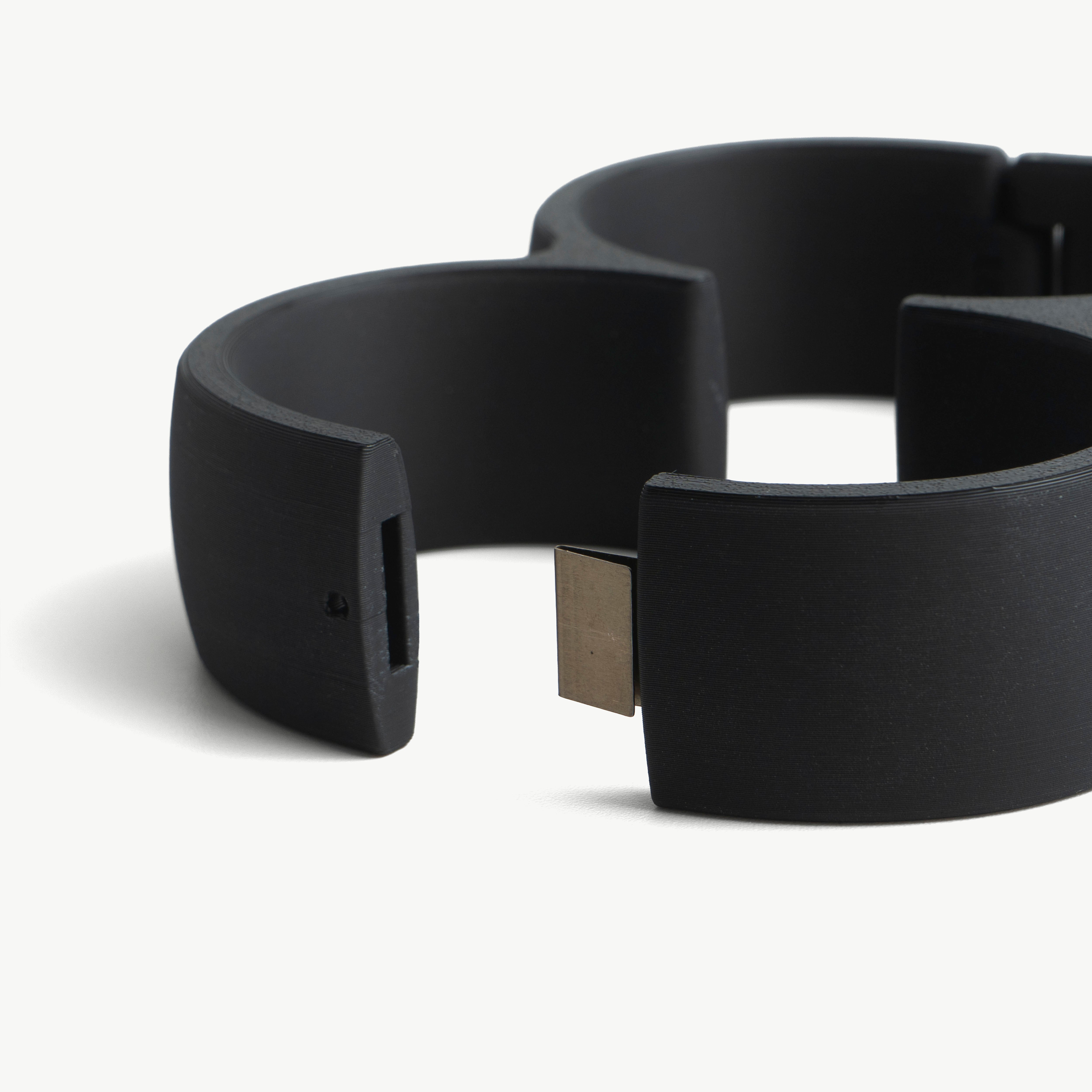 Irish 8 Quick cuffs - with snap lock (custom color and size)