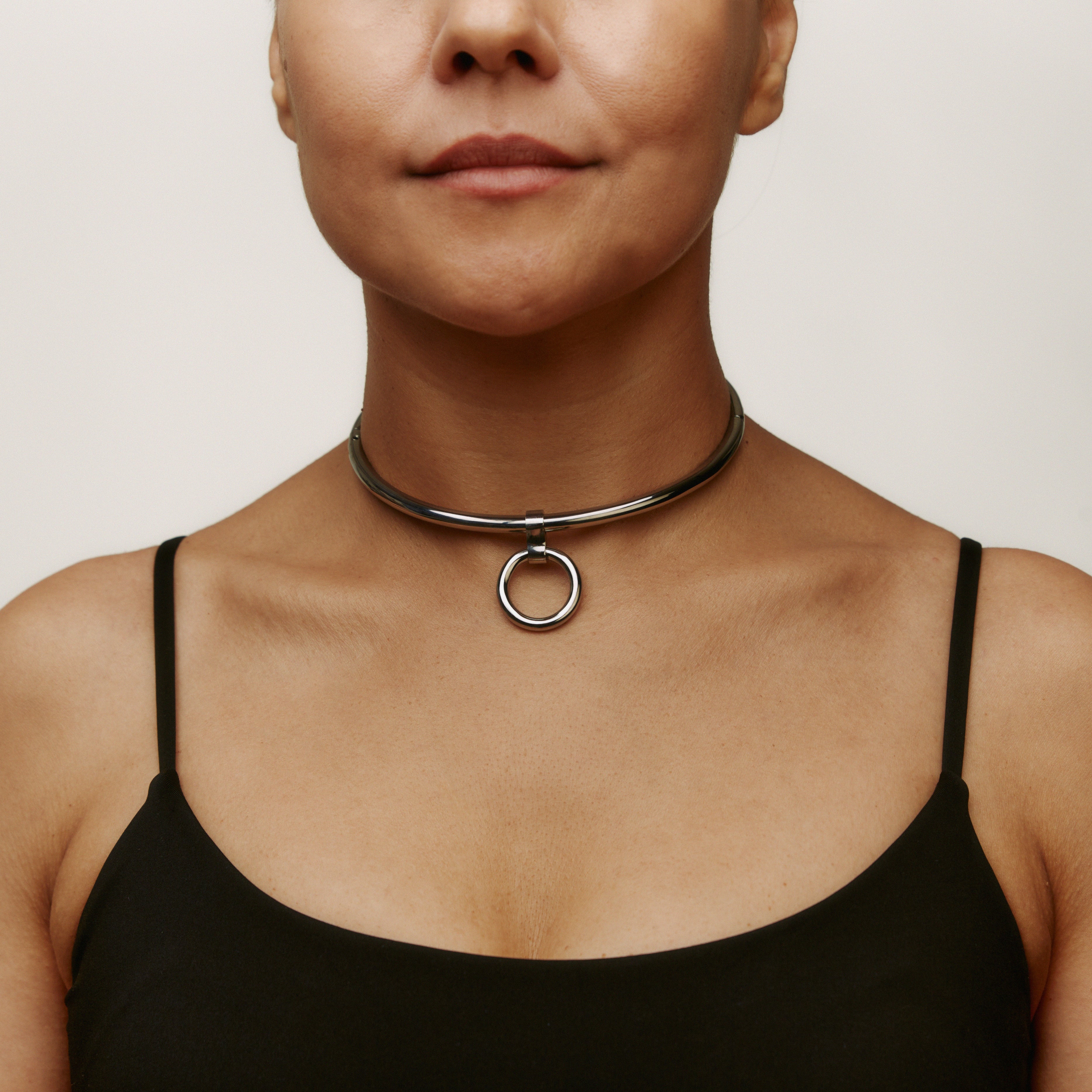 deSade® Round Day Collar - hidden hex lock, O-ring (6mm thick, silver)