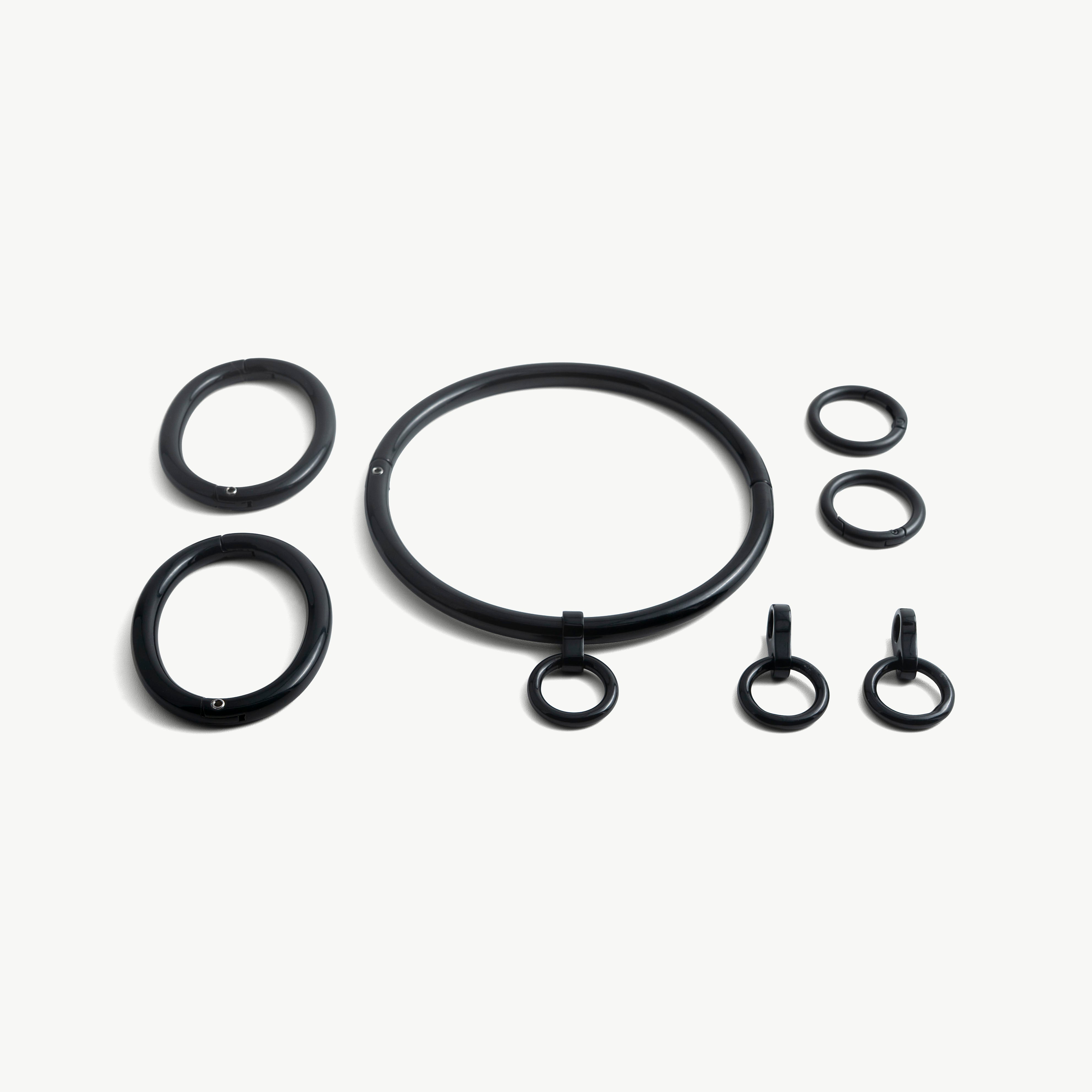 deSade® Locking Jewelry Set - Collar, Bracelets & Accessories (8mm, black)