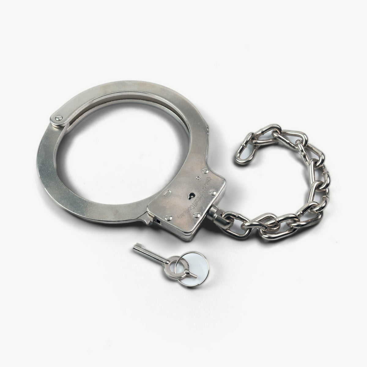 Adjustable steel neck collar with double lock, chain and key