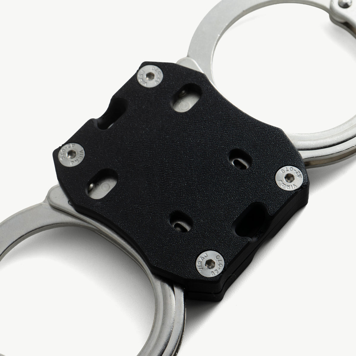 MakeItRigid stiffener with hinged handcuffs