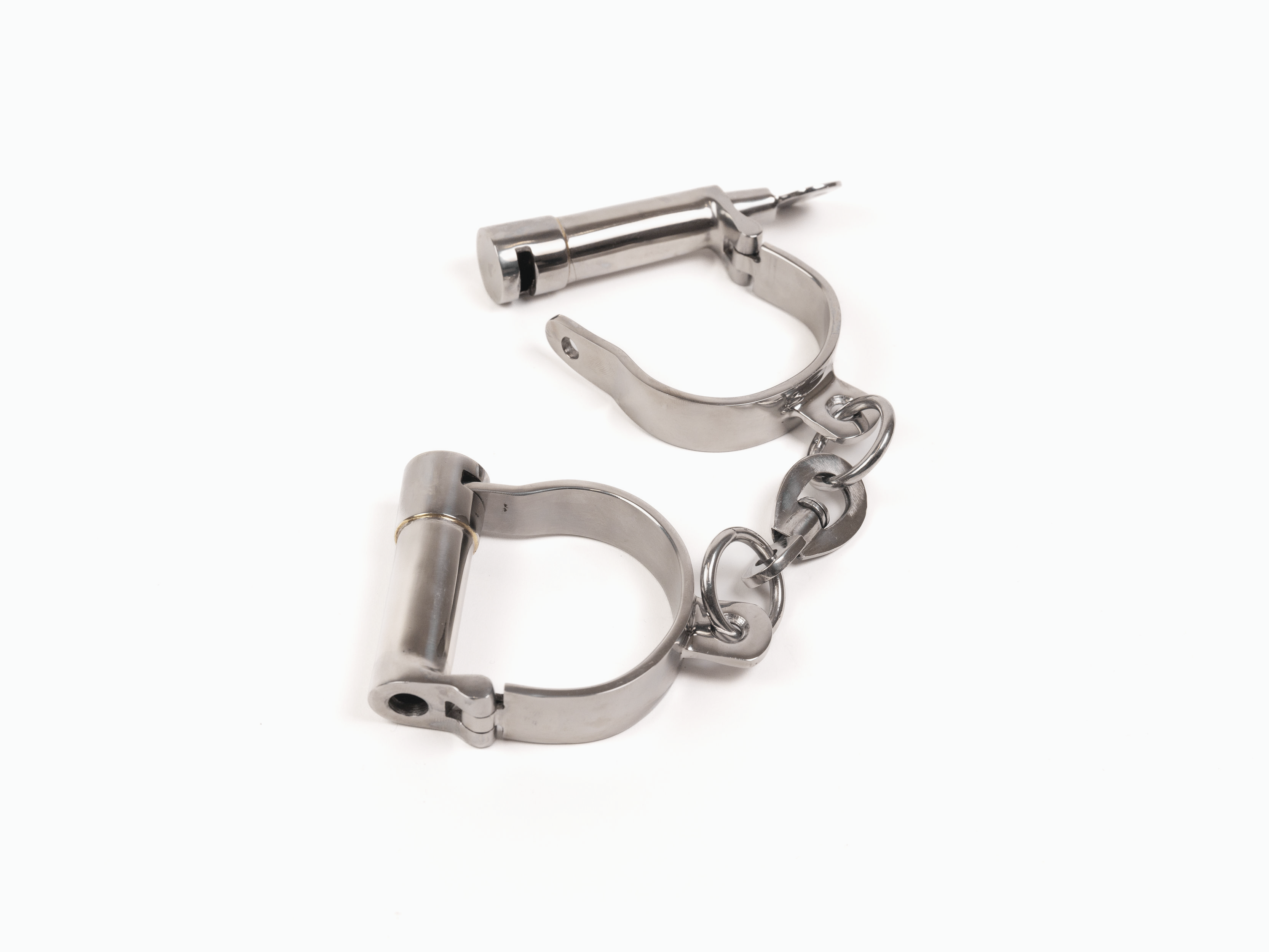 KUB 916 Darby style handcuffs - with screw key