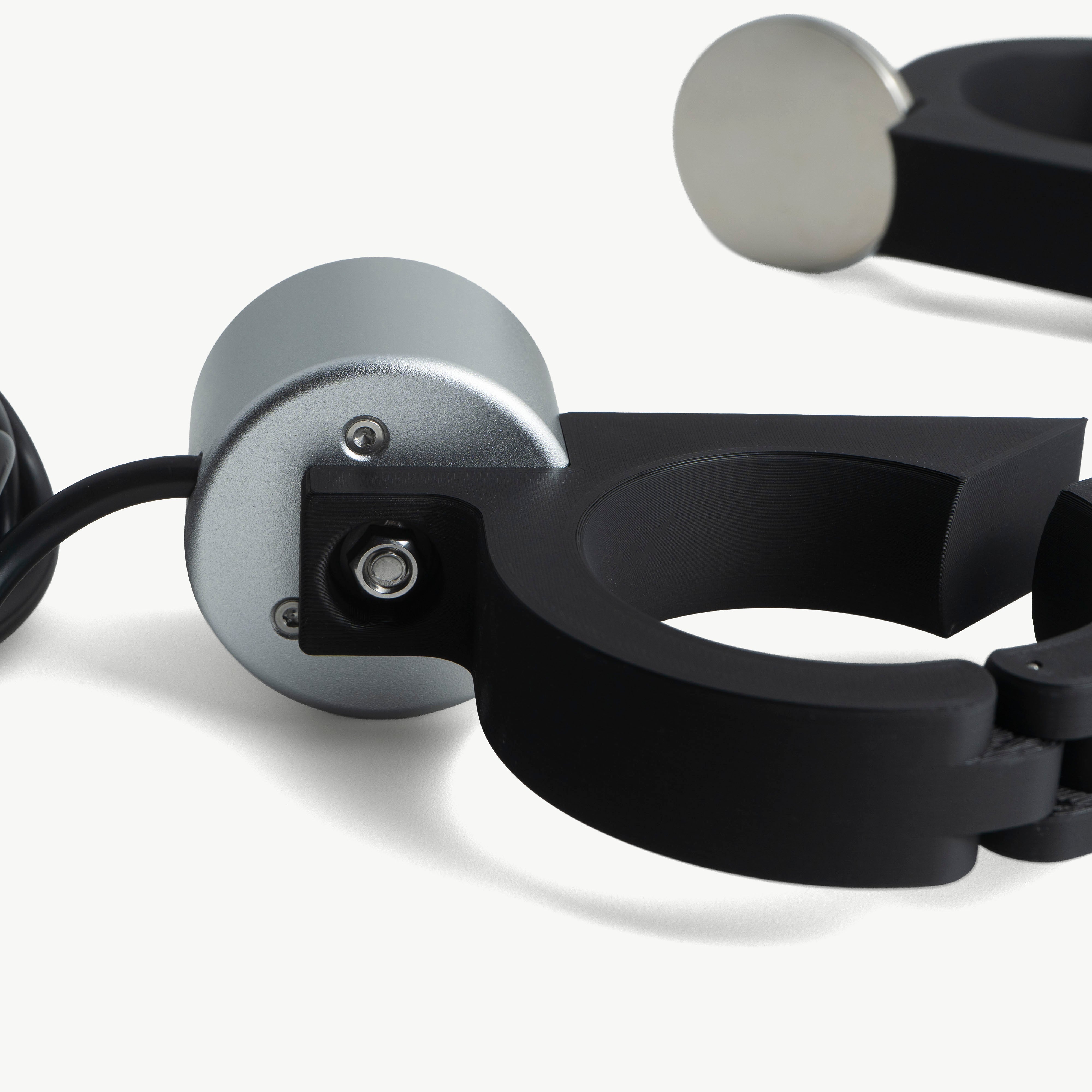 Hand-Neck pillory with included MagBound® Premium Lock