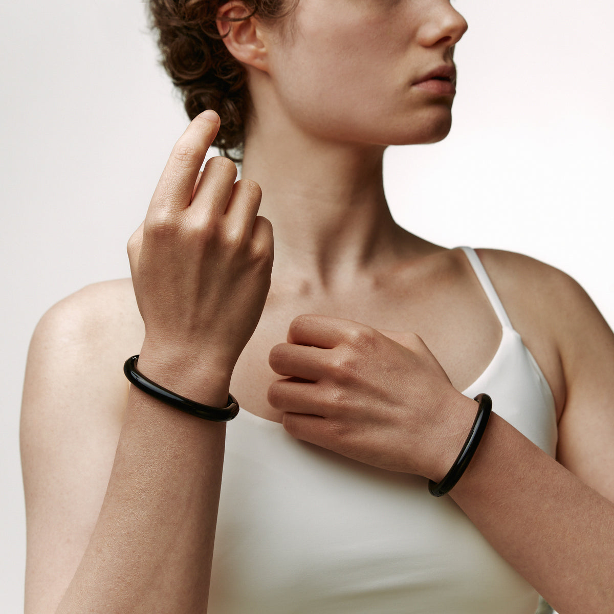 deSade® Wrist Bracelet - hidden hex lock (6mm thick, black)