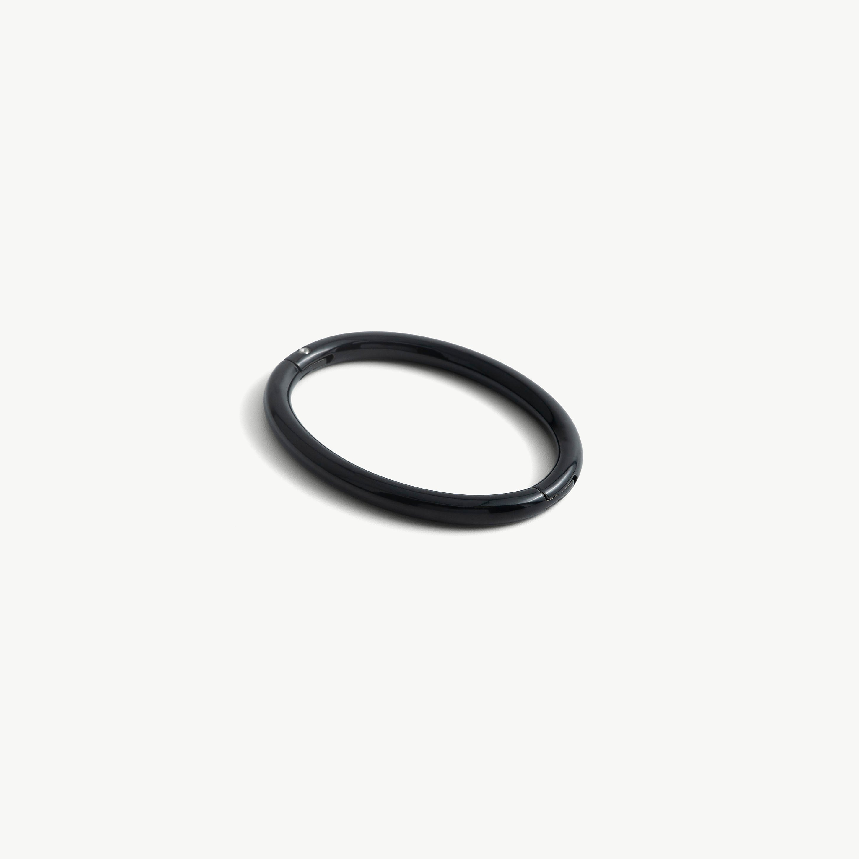 deSade® Wrist Bracelet - hidden hex lock (6mm thick, black)
