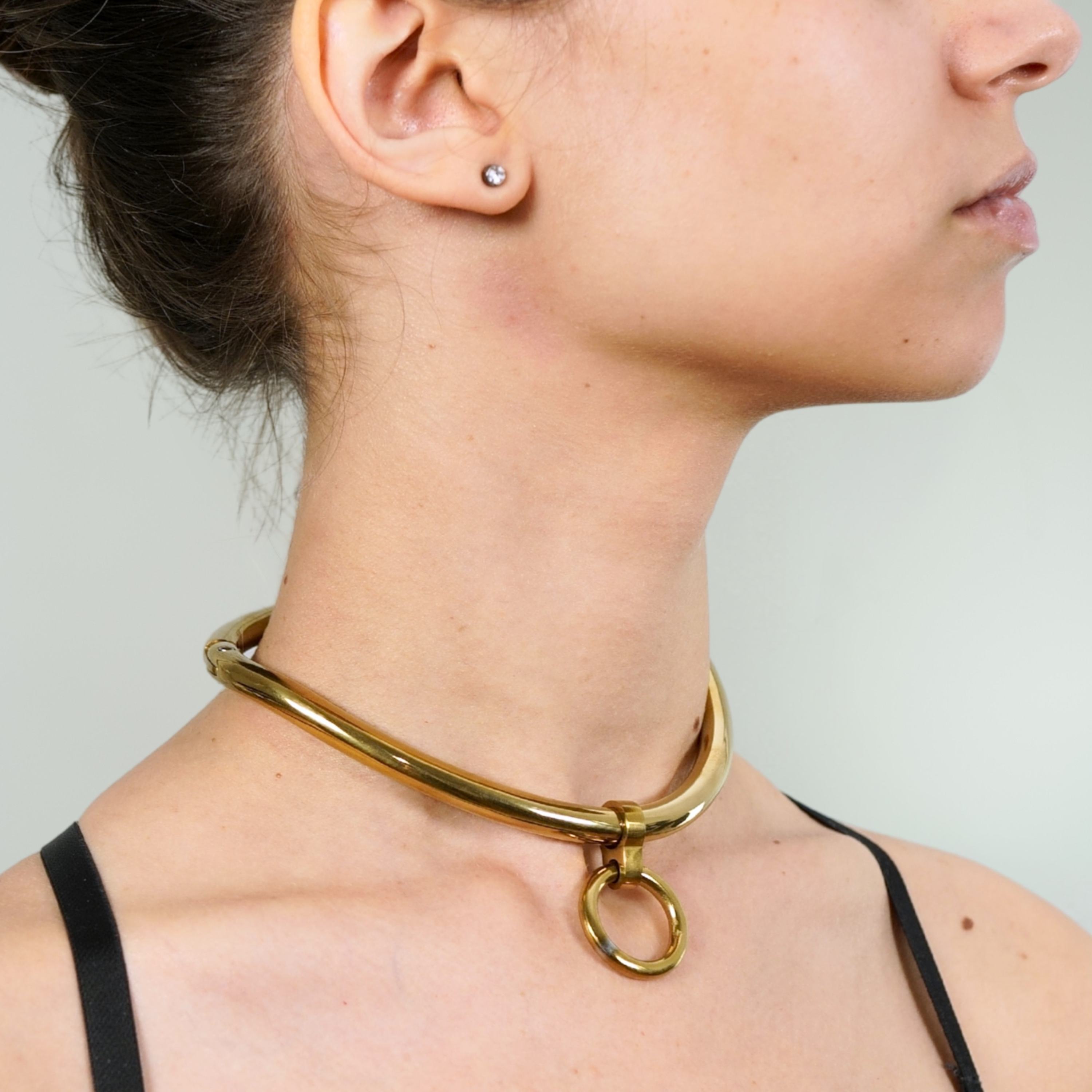 deSade® Day Collar - ergonomic, hex lock (8mm thick, gold)