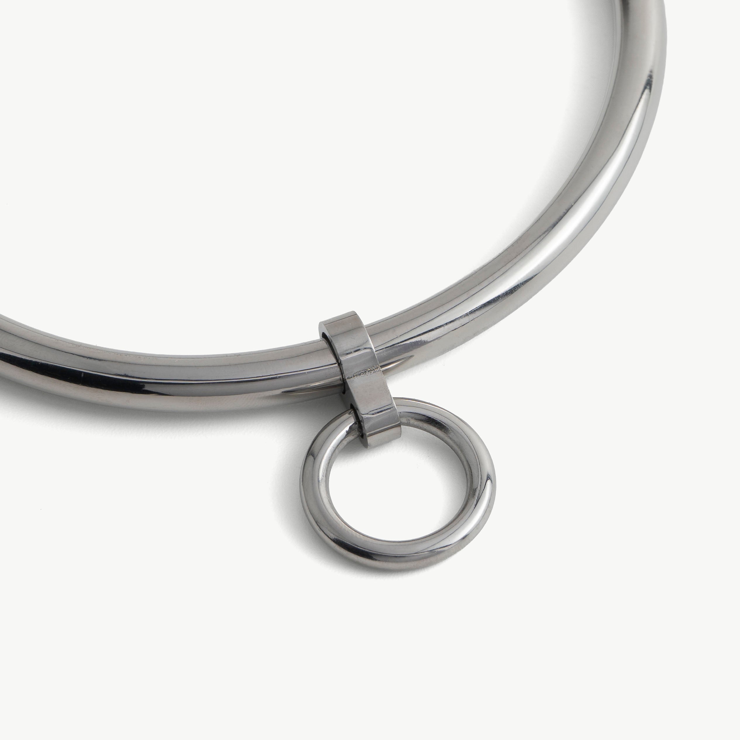 deSade® Round Day Collar - hidden hex lock, O-ring (8mm thick, silver)
