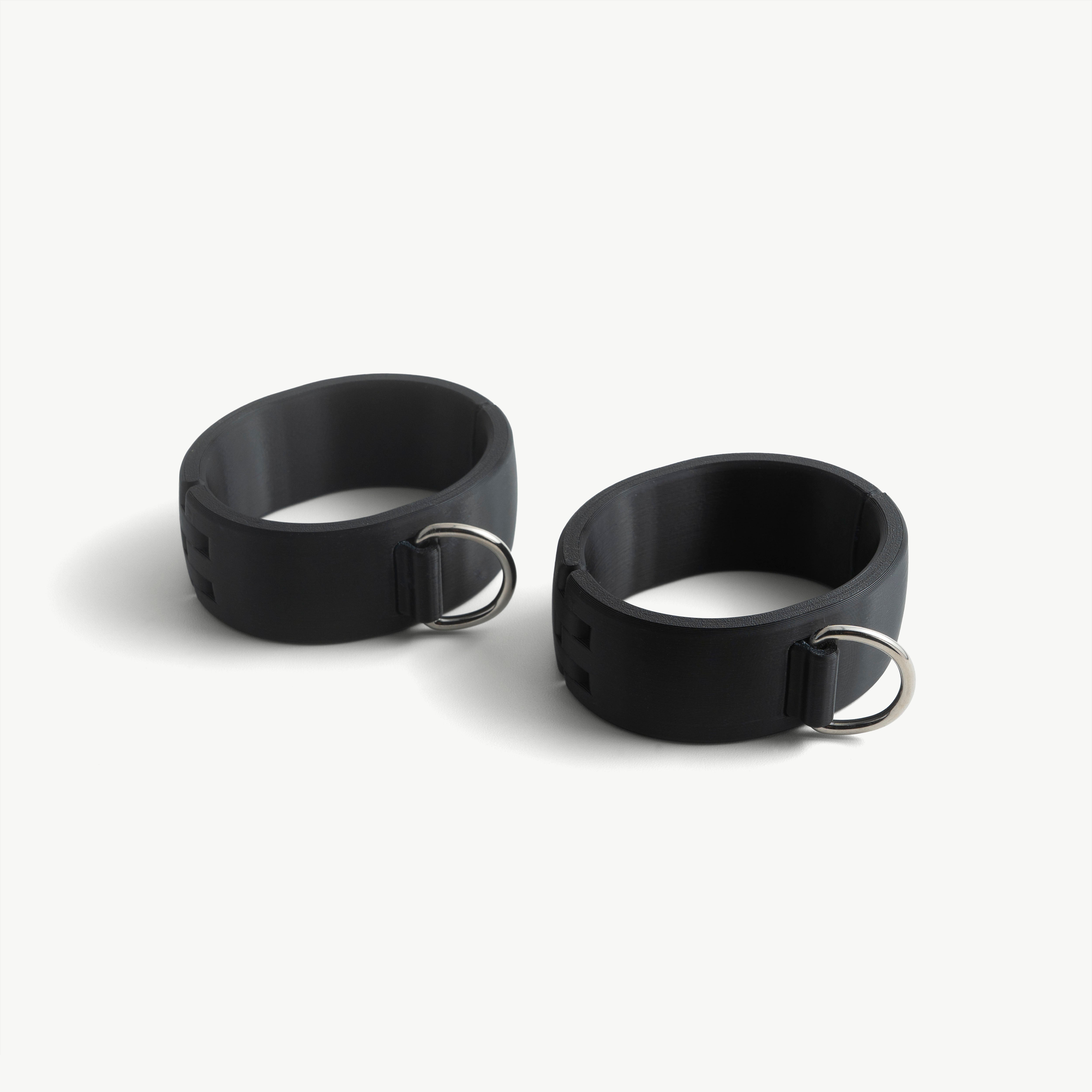 Quick Cuffs - 30mm height, with D-Ring (custom color and size)