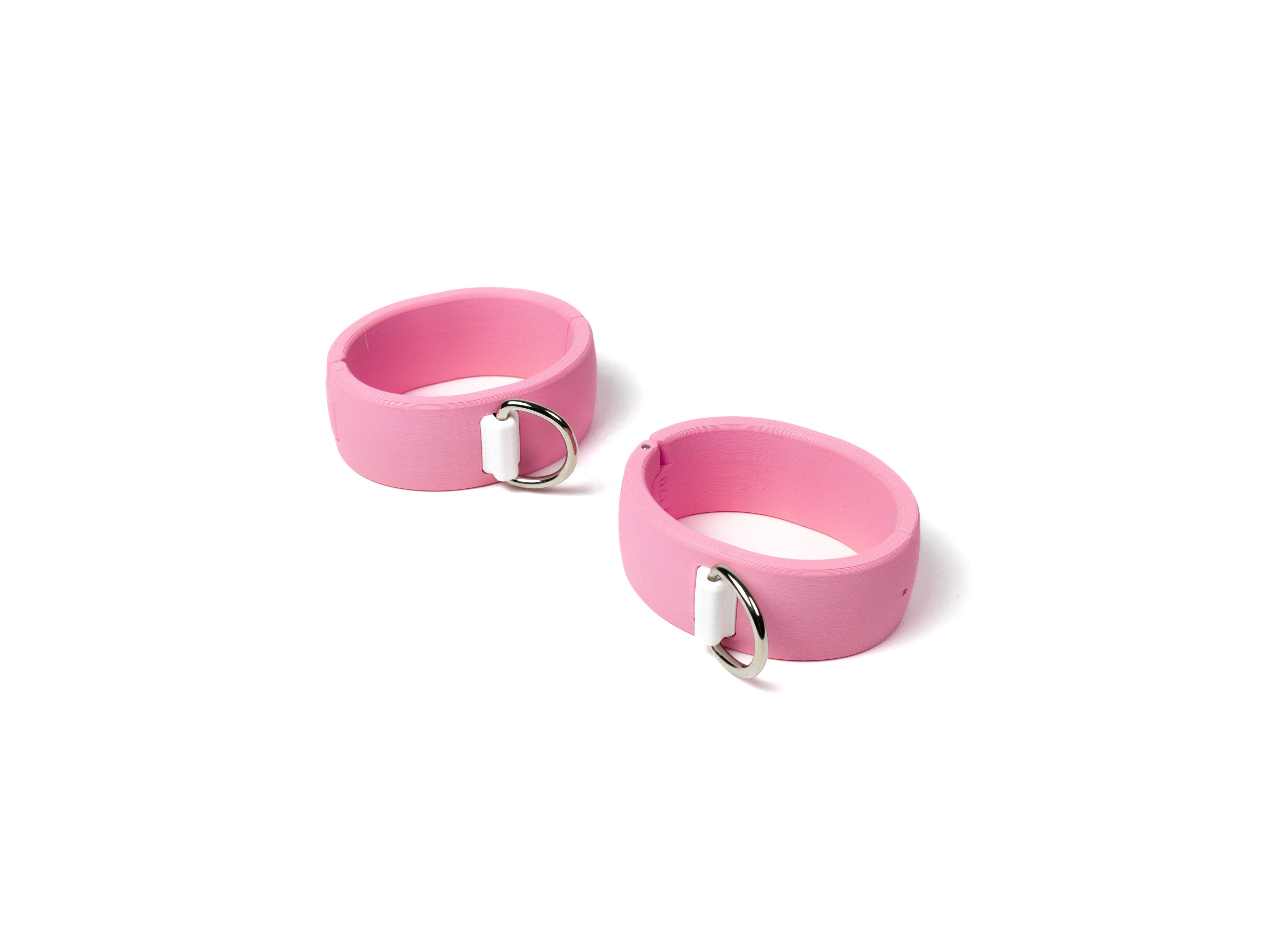 Quick Cuffs - 30mm height, with D-Ring (custom color and size)